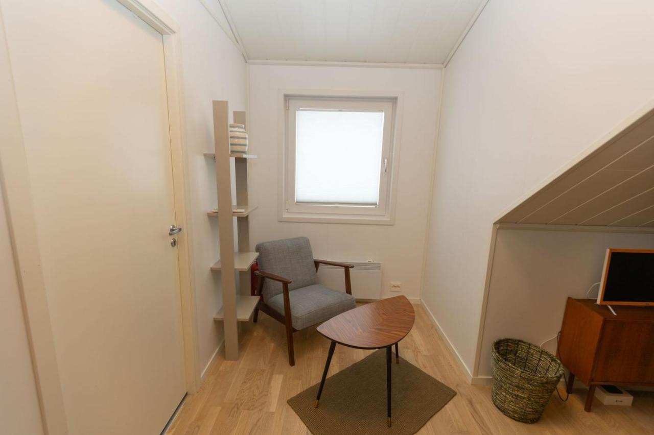 Four Bedroom Holiday Cottage In Sirdal Tjorhom Экстерьер фото